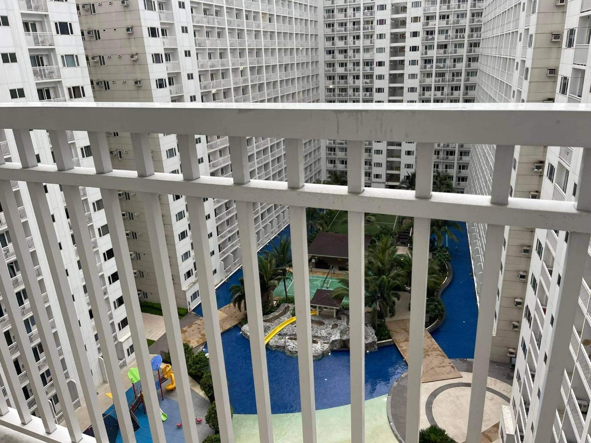 Shore 1 & 3 Residences Moa 1Br With Balcony By Darpm Manila Dış mekan fotoğraf