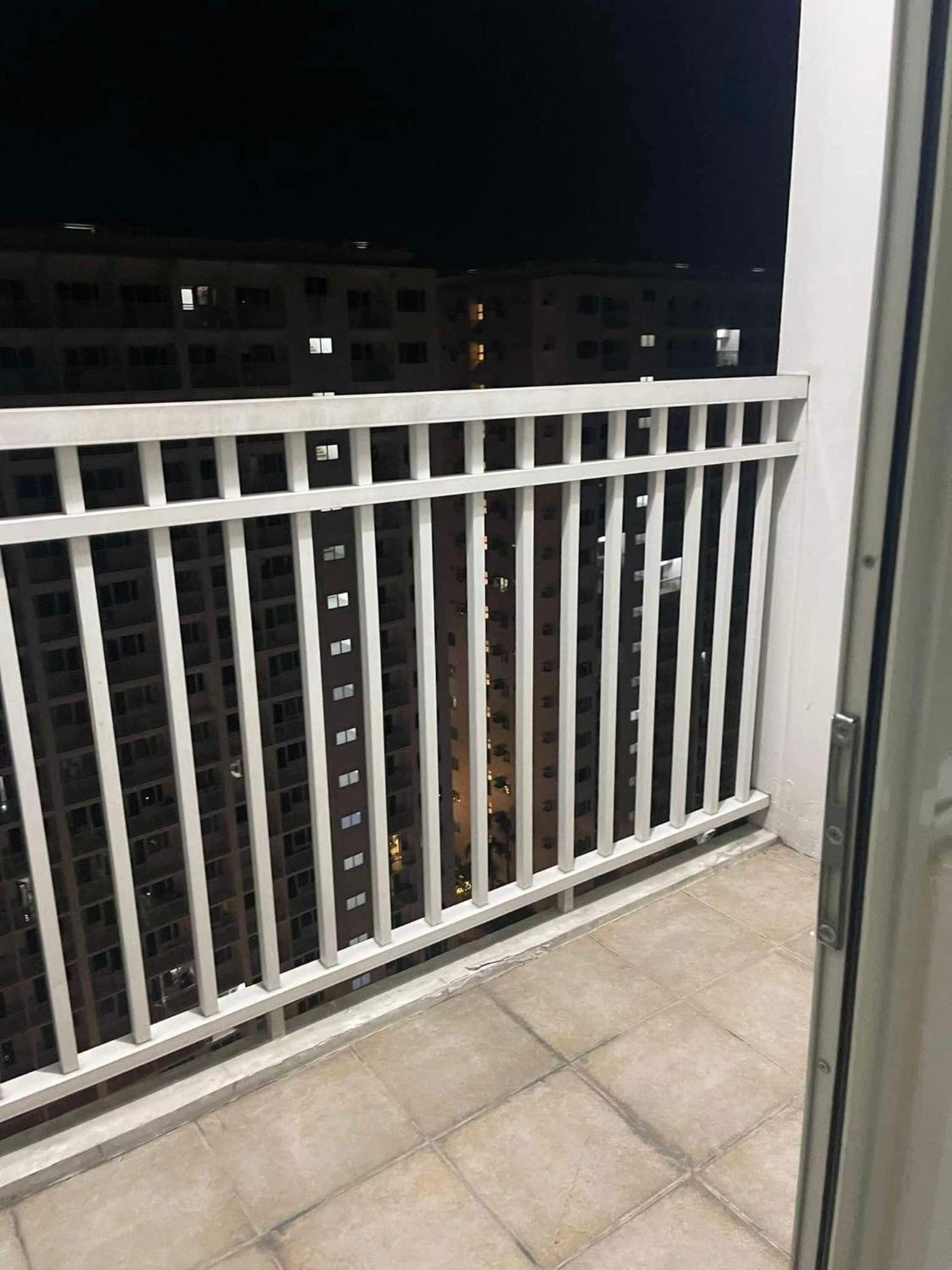 Shore 1 & 3 Residences Moa 1Br With Balcony By Darpm Manila Dış mekan fotoğraf