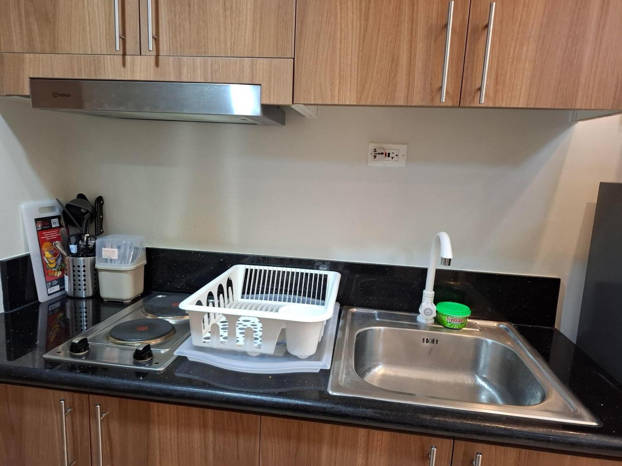 Shore 1 & 3 Residences Moa 1Br With Balcony By Darpm Manila Dış mekan fotoğraf